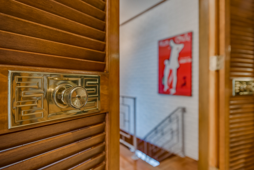 Photographs of a Ralph Fournier designed mid-century home on Copper Hill Road in Ladue, Missouri for Dielmann Sotheby's International Realty agent Ted Wight