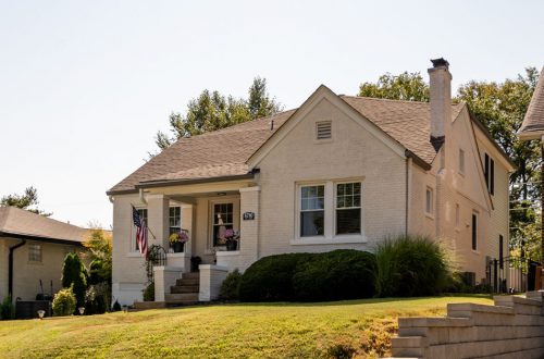 Brentwood Bungalow With Large Addition | 8780 Pine Avenue