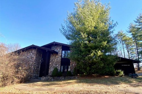 Spectacular Ralph Fournier Designed Mid-Century Modern Dream | 600 Greenwich Green Lane