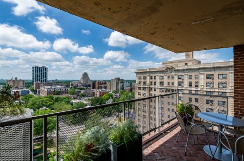 Virtually Tour This Luxurious 18th Floor Condo | 4466 West Pine Boulevard #18C