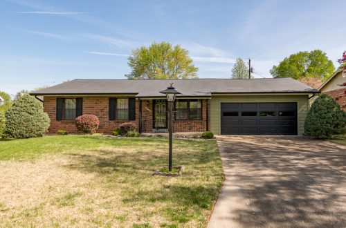 Fantastic Brick Ranch in South County | 4729 Herberlie Drive