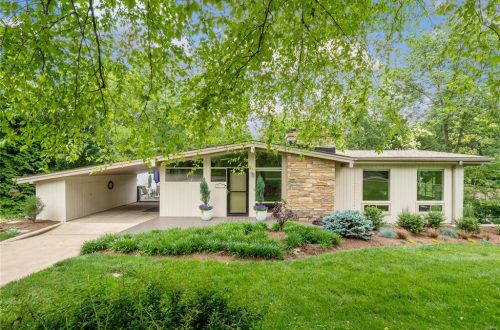 Live In Kirkwood’s Unique Historic District | 653 Craigwoods Drive