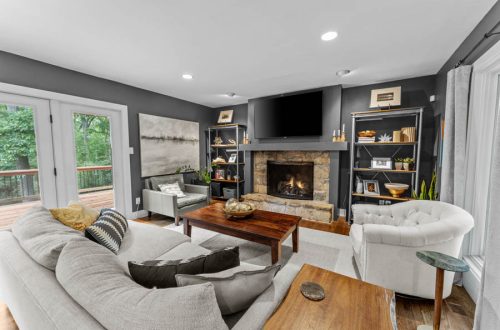 Virtually Tour Stylish & Contemporary Home in Mason Wood Estates